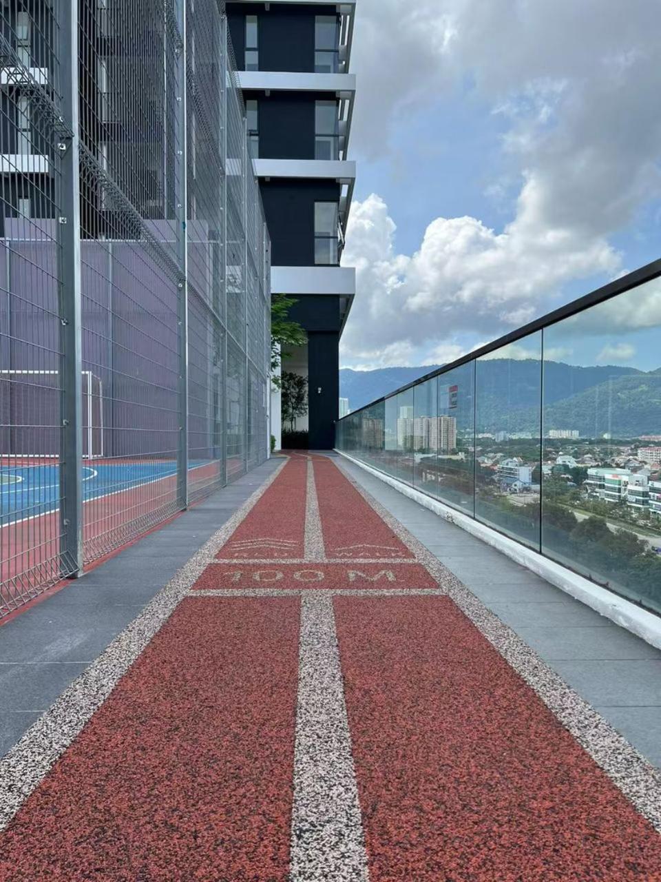 Urban Suites Two Or Three Bedroom Georgetown By Anc Jelutong エクステリア 写真
