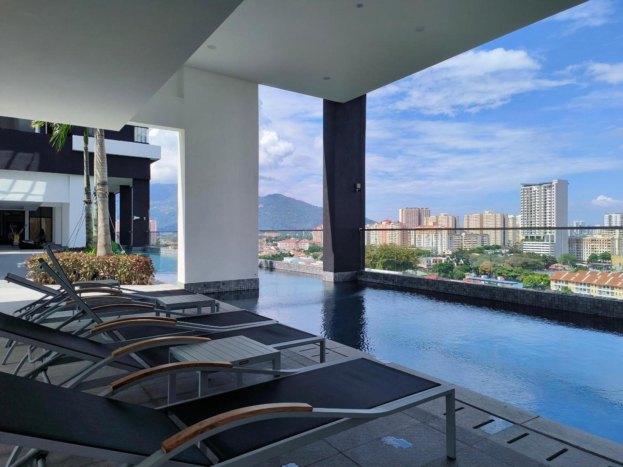 Urban Suites Two Or Three Bedroom Georgetown By Anc Jelutong エクステリア 写真