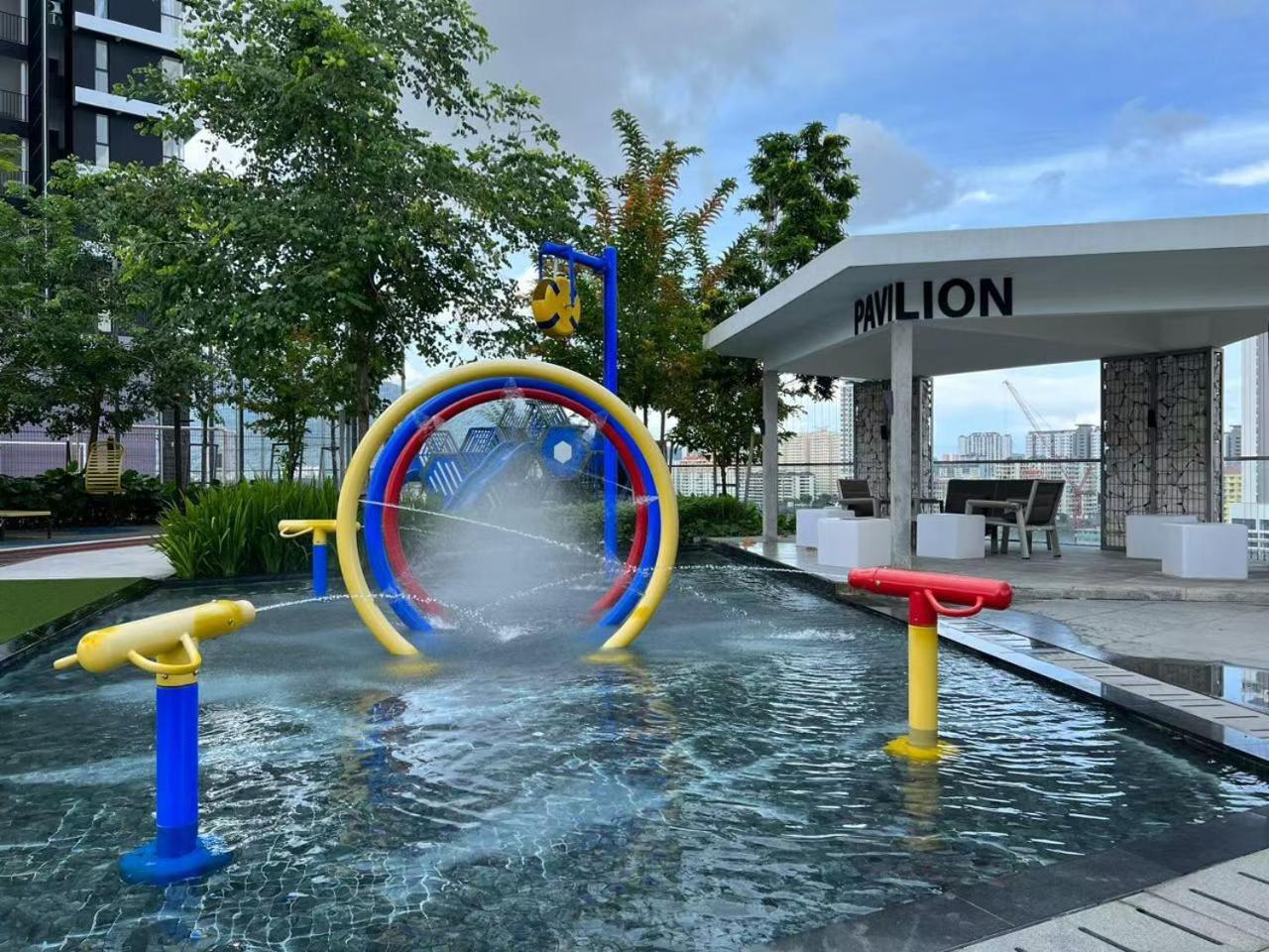 Urban Suites Two Or Three Bedroom Georgetown By Anc Jelutong エクステリア 写真