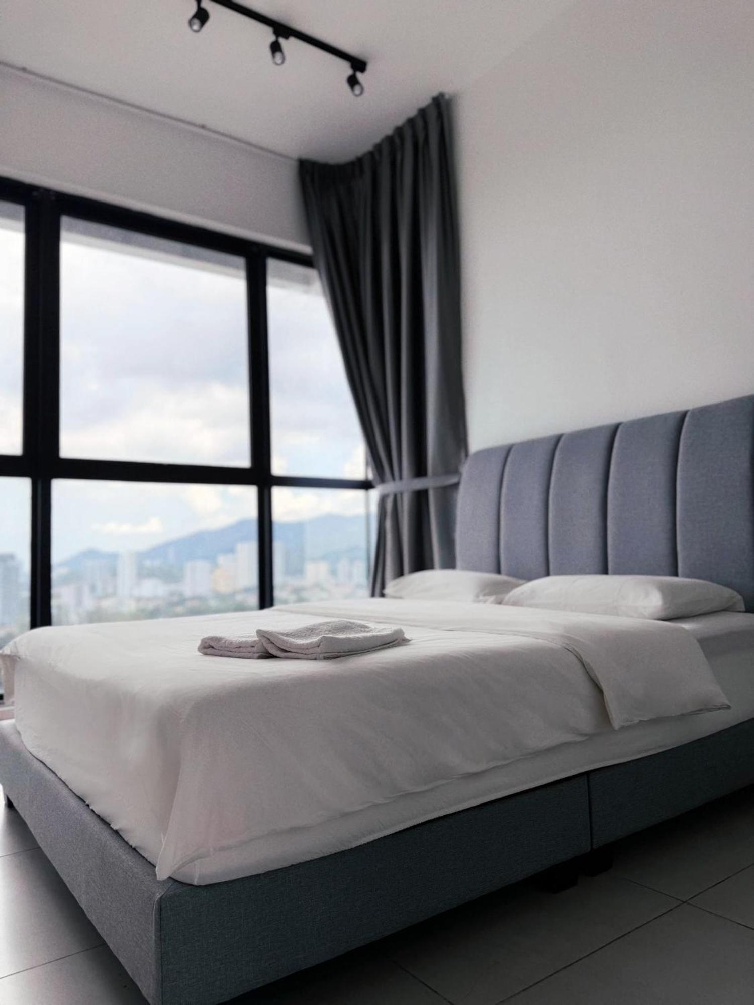Urban Suites Two Or Three Bedroom Georgetown By Anc Jelutong エクステリア 写真