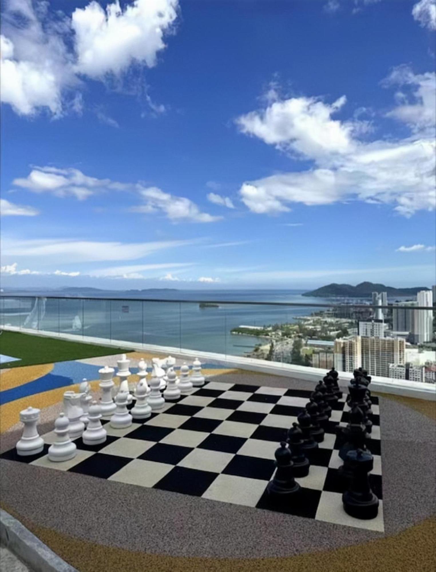 Urban Suites Two Or Three Bedroom Georgetown By Anc Jelutong エクステリア 写真