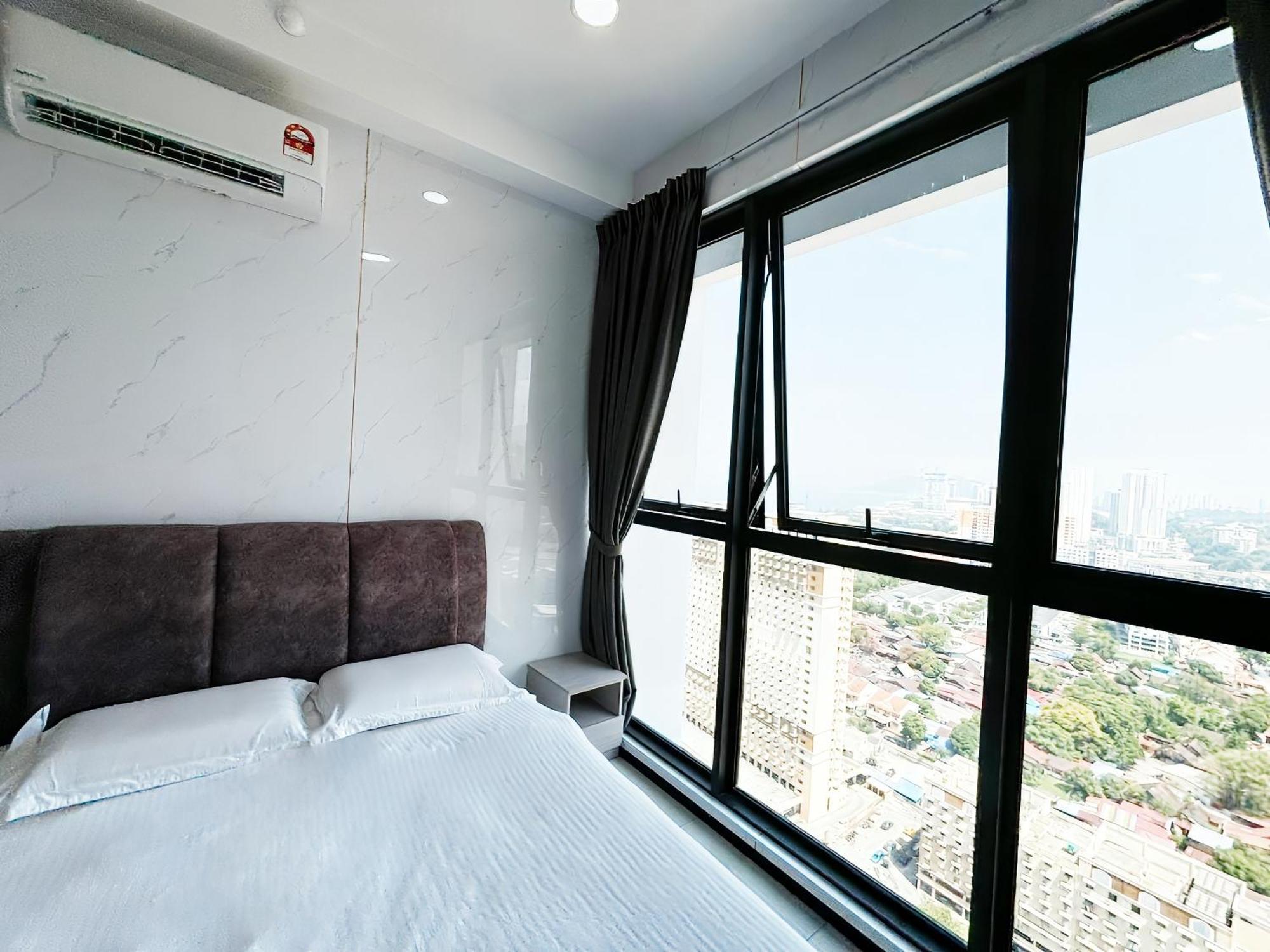 Urban Suites Two Or Three Bedroom Georgetown By Anc Jelutong エクステリア 写真