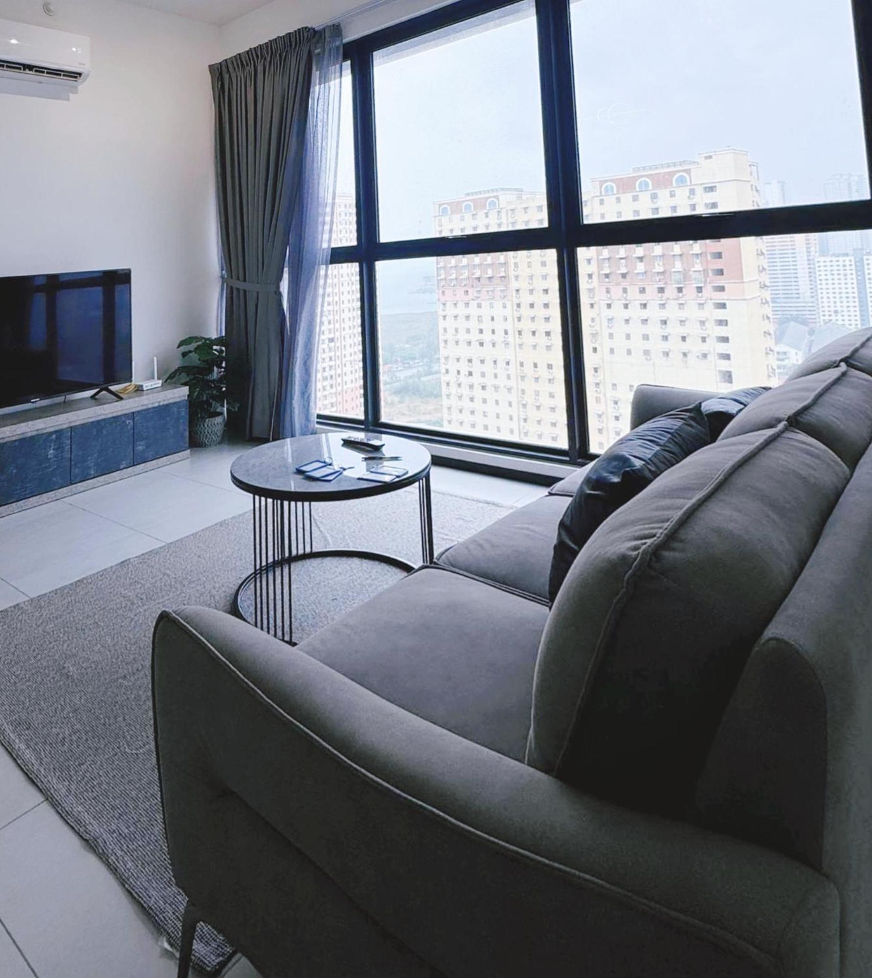 Urban Suites Two Or Three Bedroom Georgetown By Anc Jelutong エクステリア 写真