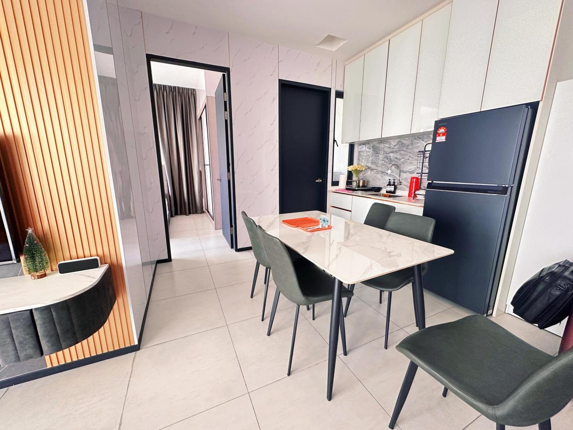 Urban Suites Two Or Three Bedroom Georgetown By Anc Jelutong エクステリア 写真